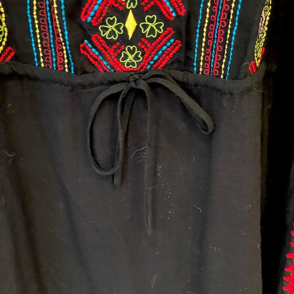 Basil & Maude embroidered tunic/dress folkloric - Picture 4 of 9